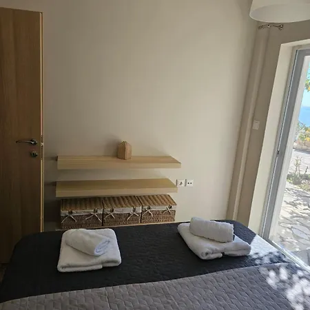 Calypso Private Estate * Xiropigado