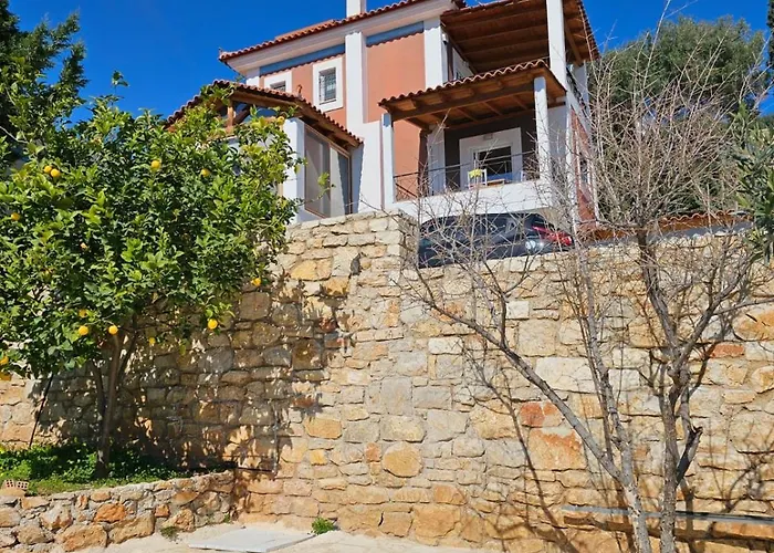 Calypso Private Estate Xiropigado